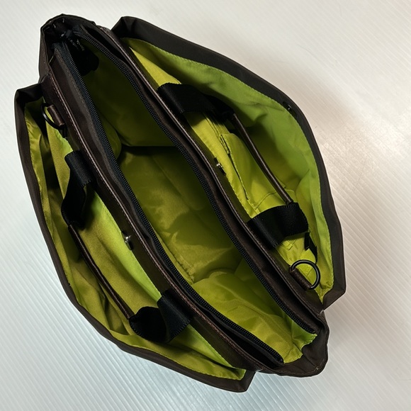 NWOT. Derek Alexander Brown Nylon Top Zip Tote - Unisex - Picture 8 of 15